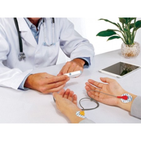 Elettrocardiografo wireless con spo2 check-me lite