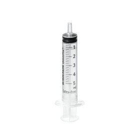 Seringa b.braun omnifix 5 ml com conexão luer excêntrica - 100 unidades.
