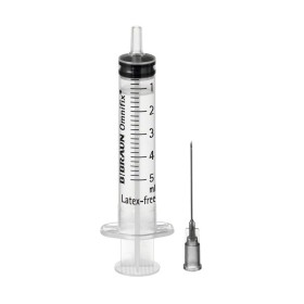 B.braun omnifix brizga 5 ml centralna luerjeva igla - igla 22g x 30mm - 100 kosov.