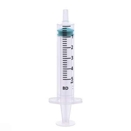Siringa bd emerald 5 ml luer slip centrale senza ago - conf. 100 pz.